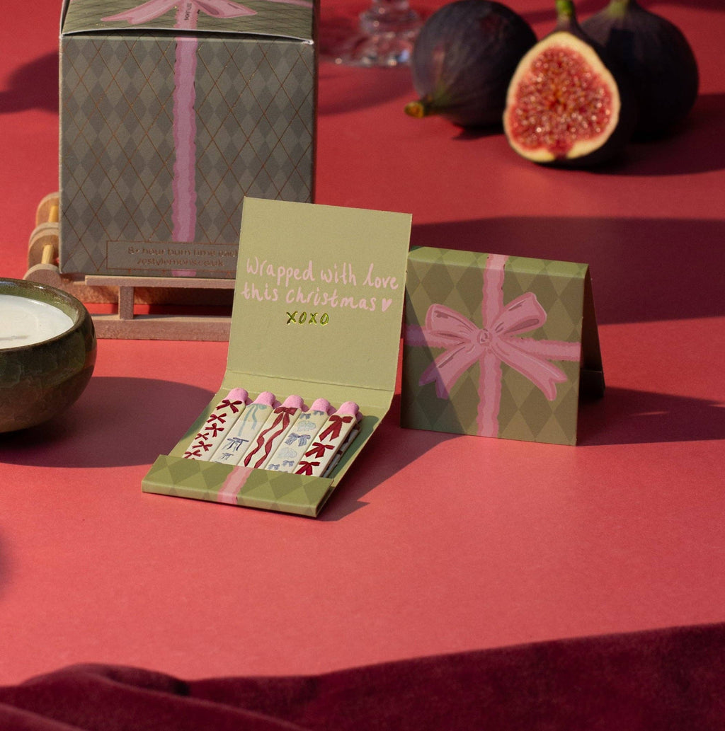 Wrapped with Love Bow Matchbook