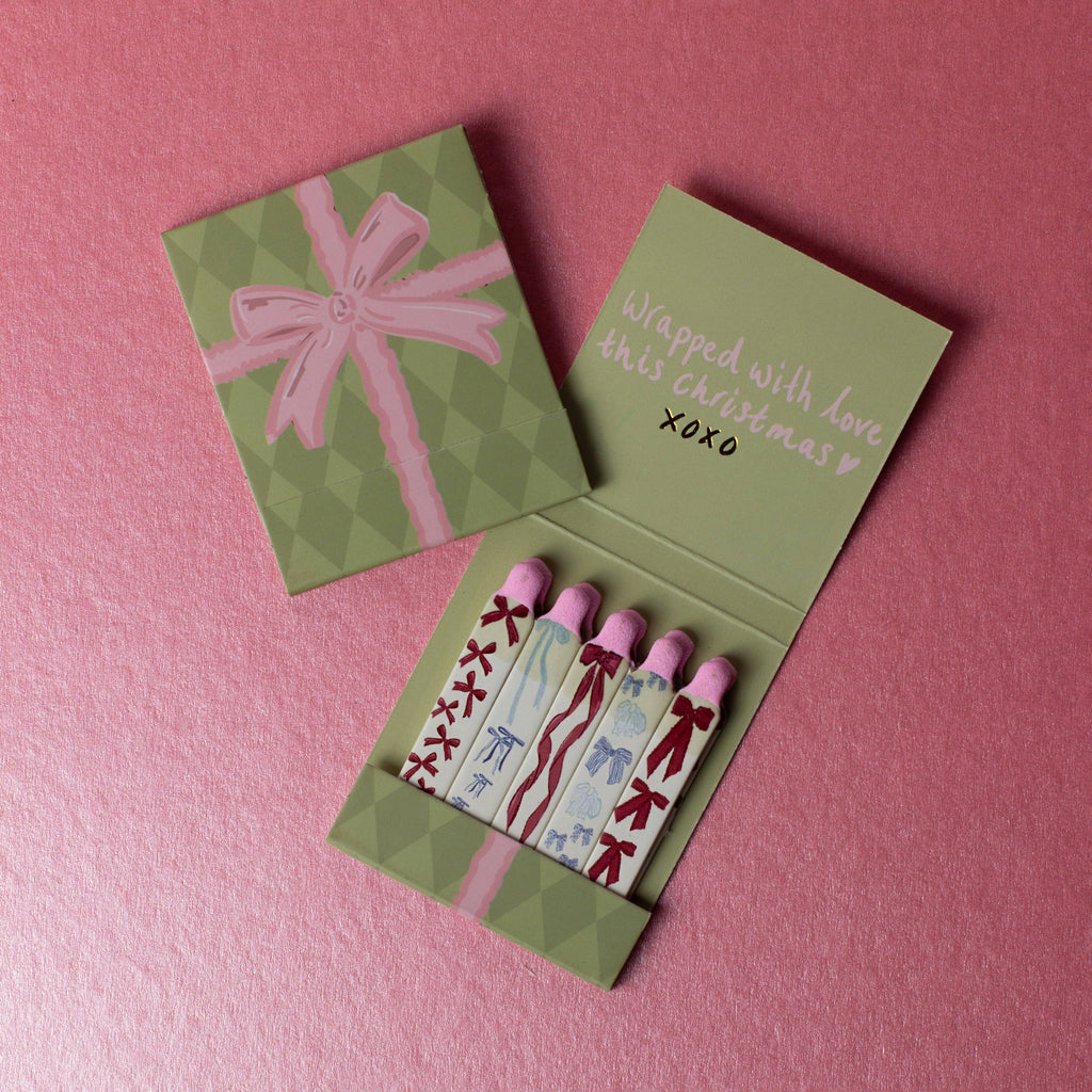 Wrapped with Love Bow Matchbook